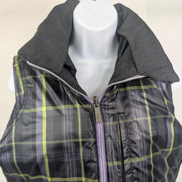 Nike Women’s M Reversible Golf Vest Gray Purple Green Plaid Full Zip Pocket Hood - Picture 9 of 10